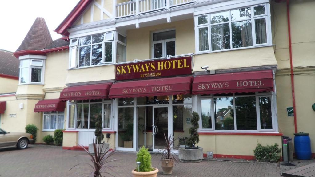 Skyways Hotel Slough Exterior foto